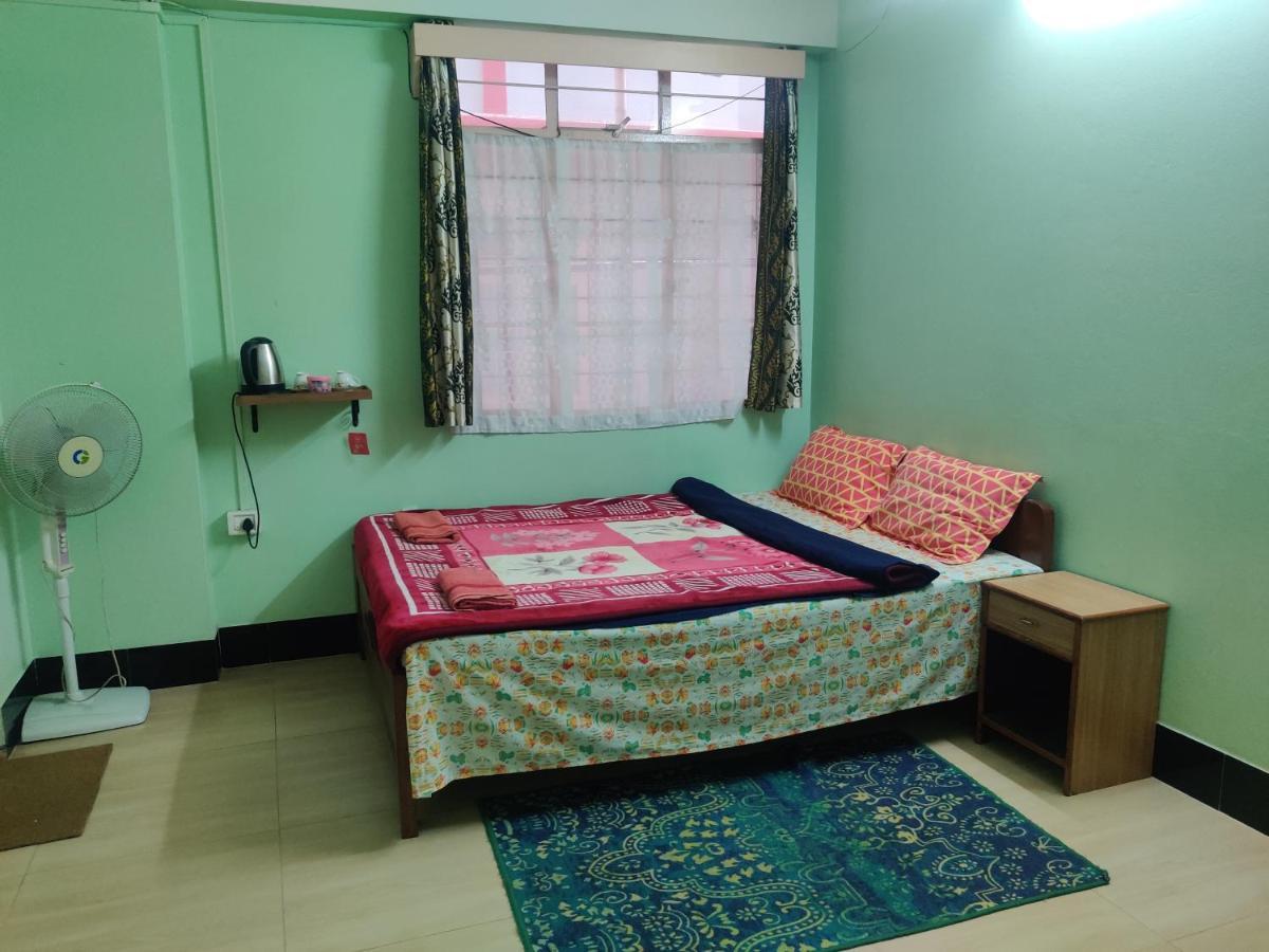 Travellers Bed And Breakfast Shillong Exterior photo