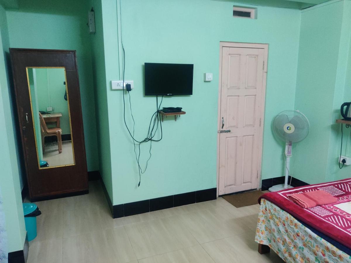 Travellers Bed And Breakfast Shillong Exterior photo