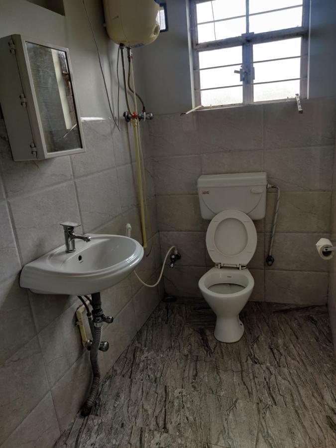 Travellers Bed And Breakfast Shillong Exterior photo